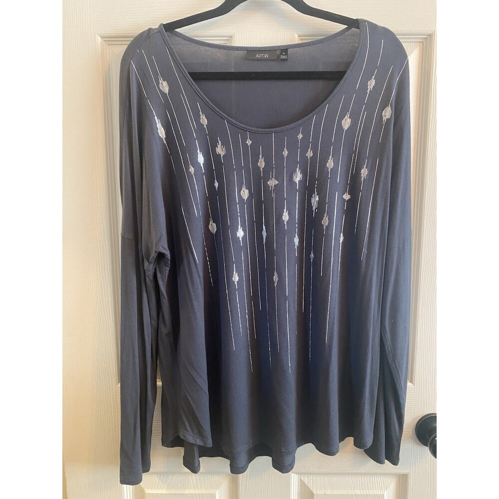 Womens Xl Apt. 9 Gray Blouse In Nice Preowned Condition.